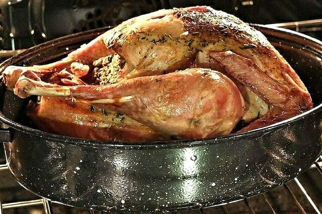 Thanksgiving Travel Safety Tips Everyone Should Know