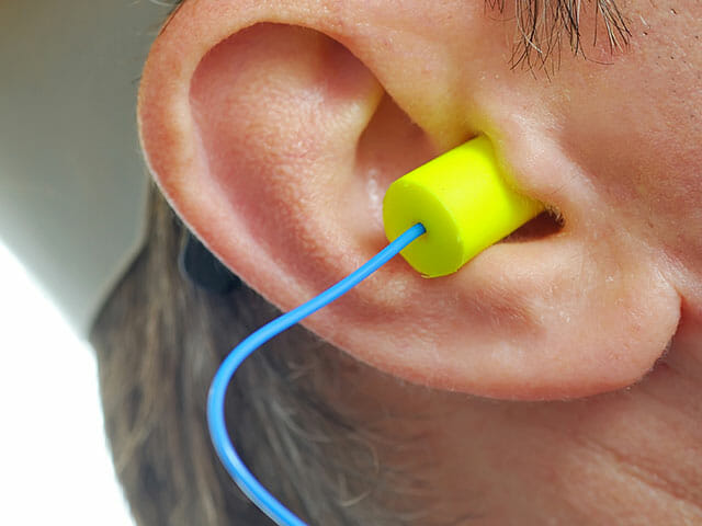 Defective 3M earplugs cause hearing loss